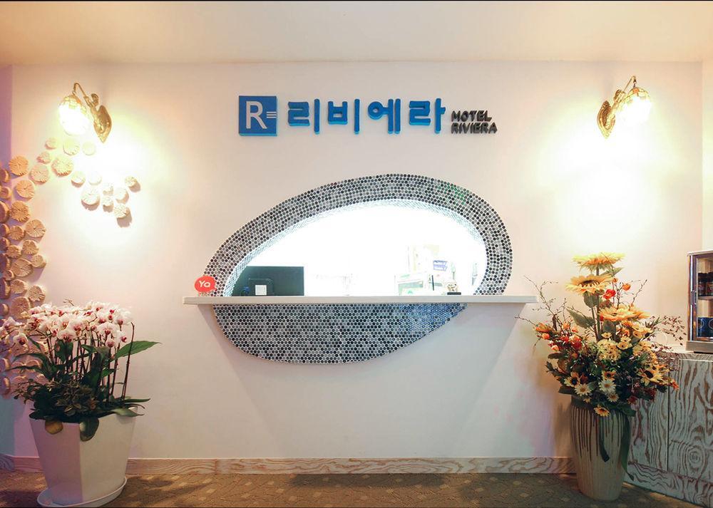 Riviera Motel Goyang Extérieur photo