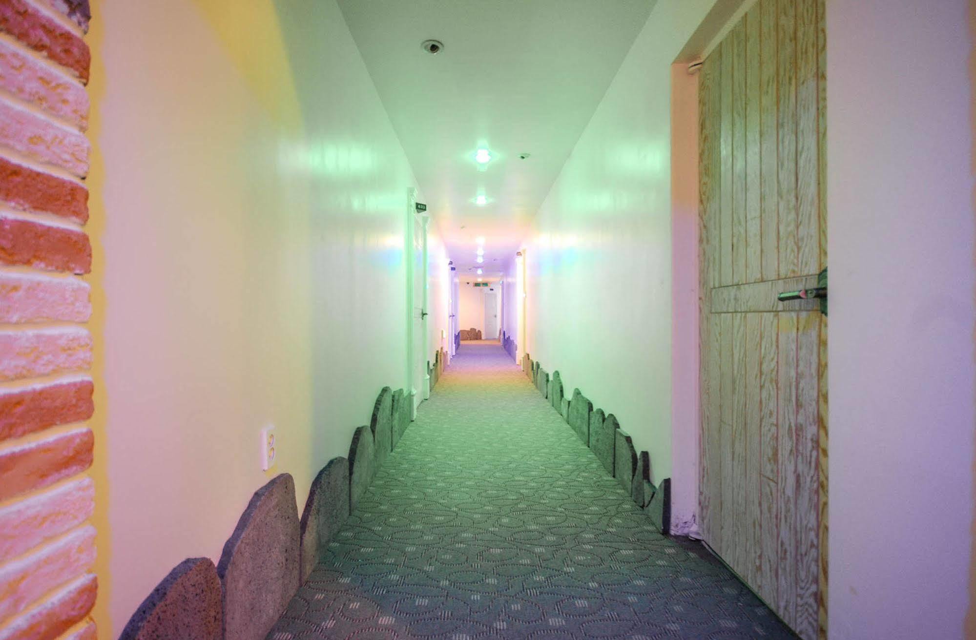 Riviera Motel Goyang Extérieur photo
