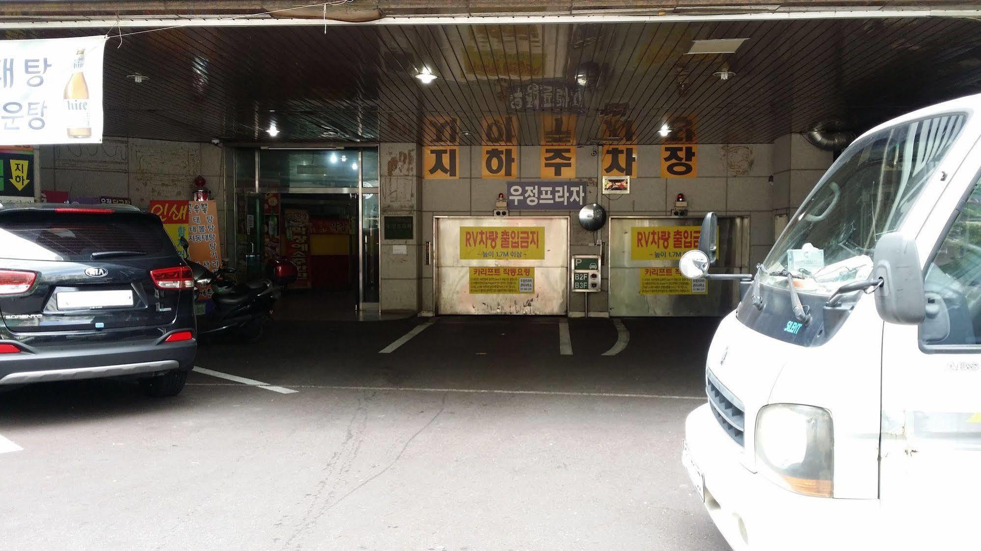 Riviera Motel Goyang Extérieur photo